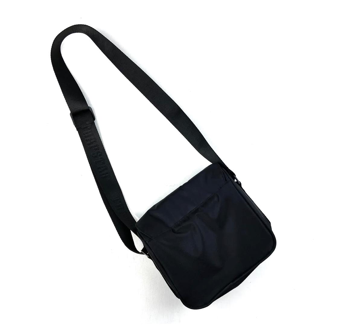 TRAPSTAR MESSENGER BAG 1.0 - BLUE GRADIENT